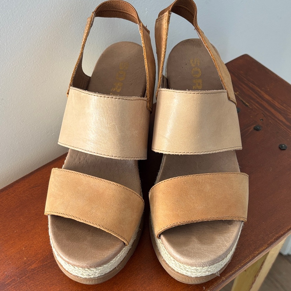 SOREL Joanie II Tan Wedge Espadrille Sandals 9 - Picture 10 of 11